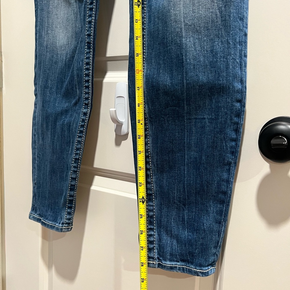 Vigoss High Rise Skinny Jeans. Like new. EUC. - Picture 9 of 9